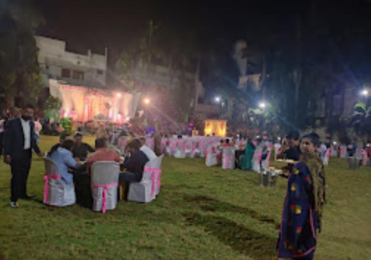 Hotel Blue Paradise Chandrapur Extérieur photo